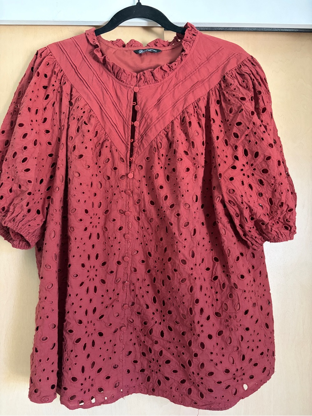 Women’s Eyelet Peasant Top